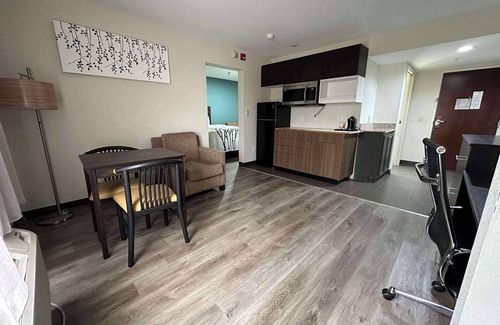 Pineville Hotel | Sleep Inn & Suites Pineville - Alexandria