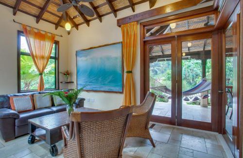 Good Living Camp Cabin | Sleeping Giant Rainforest Lodge