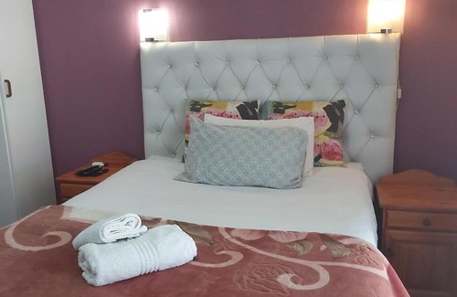 Port Elizabeth Bed & Breakfast | Sleepover@11