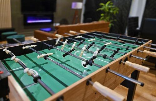 Lawrenceville House | Sleeps 10 Pet-friendly 4br Near Hospital