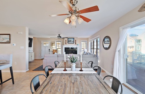 Frederica House | Sleeps 12. Near Bowers Beach, DE Turf, Speedway, AF Base, Casino. New Listing!