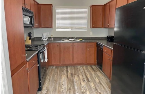 Gilbert Condo | Sleeps 6! 2 bed/2 bath condo close to everything!