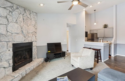 Northface Condo | Slopeside D302: 2 BR, 2 BA in Canaan Valley, Sleeps 6