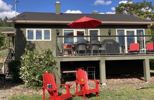 Okanagan-Similkameen House | Smack Dab in the Heart of Wine country🍷
