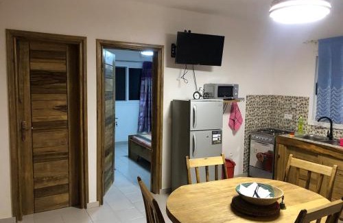 Ouoran Apartment | Small air-conditioned apartment with private pool