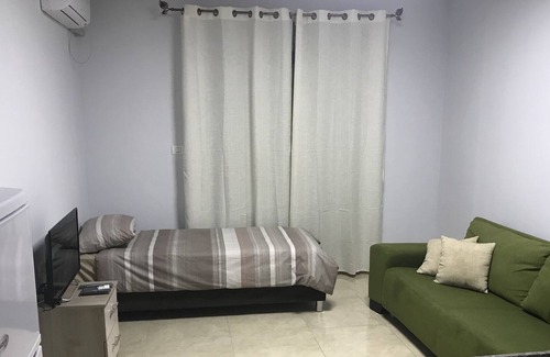 Beit Jala Apartment | Small Apartment with Large Balcony