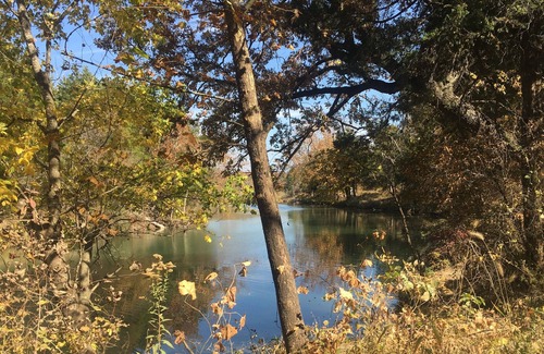 Tishomingo Cabin | Small apartment with full kitchen on a working cattle ranch