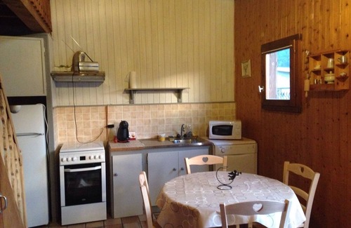 Morzine Ski Chalet | Small chalet 40m2 cocooning 2 bedrooms (2 persons)MORZINE