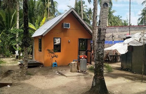 Salcedo House | Small cosy house (simple but complete)