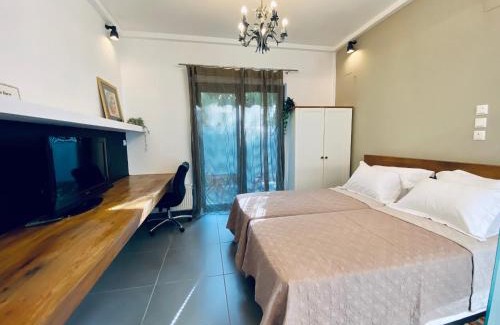 Agia Paraskevi Apartment | Small Gem Studio Athens, next to metro nomismatokopeio