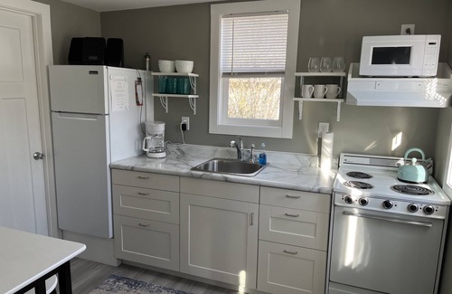 Alexandria House | Small Home in the City of Alexandria!