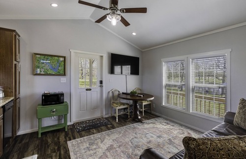 Emory House | Small Home near Lake Fork w/Stocked Ponds