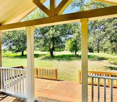 Emory House | Small Home near Lake Fork with Stocked Pond