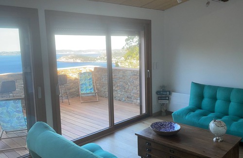 Le Rayol House | Small house with sea view