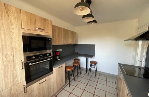 La Souterraine House | Small house entirely renovated, 2 minutes from the medieval site of Bridiers