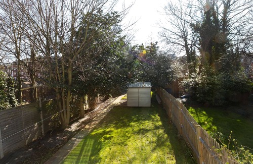 Mapesbury Apartment | Small Luxury Apartment, Central London