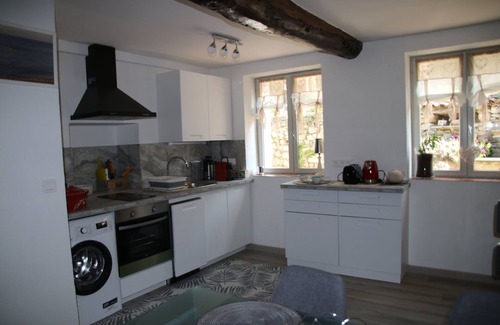 Contes Cottage | Small quiet house surrounded by olive trees between sea and mountains