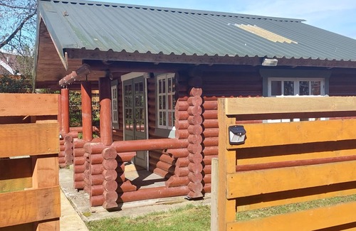 Broadford Cabin | Small rustic log cabin, centrally located on the Isle of Skye.