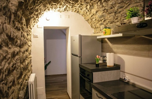 Bagnone Apartment | Small stone nest in the center of the medieval village of Bagnone, Lunigiana