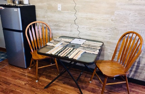 Swiss Manor Apartment | Small studio in the quite neighbourhood.