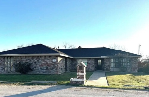 Eldorado House | Small Town Serenity