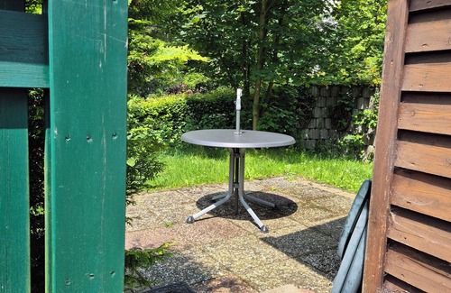Gellinghausen Cabin | Small vacation home with charm, right by the forest