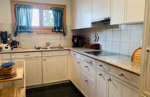 St. Moritz Cottage | Small villa under the ski slopes, private garden, garage, close to the center