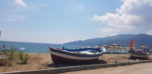 Asprovalta Apartment | Smaragda Suite Vrasna Beach