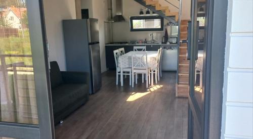 Ureki Apartment | Smart House Twins Kaprovani 100m to beach