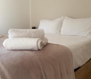 Latina Apartment | Smart Stay - La tua casa con Parcheggio