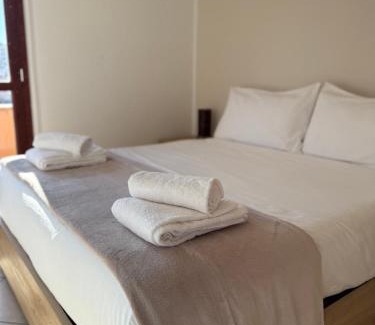 Latina Apartment | Smart Stay - La tua casa con Parcheggio