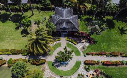 St. Ann's Bay House | Smart villa @ Richmond