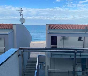 Torino di Sangro Apartment | smeraldo sul mare con grande balcone