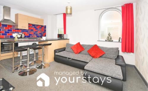 Hanley Apartment | Smithfield Apartments by YourStays - Gated Apartments with private car park in City Centre