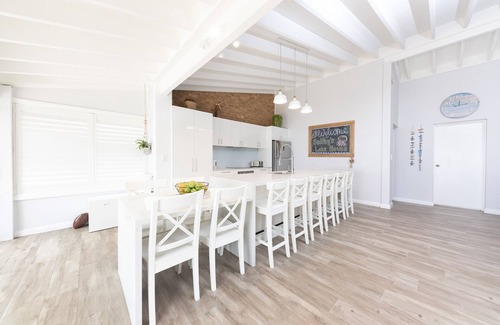 Smiths Lake House | Smithy's Lake House - Direct lake access