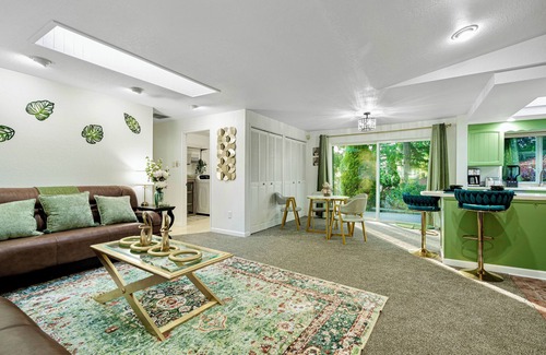Sammamish House | SMM2: PINE VILLA