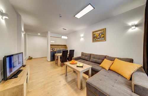 Smolyan Apartment | Smolyan Lakes Apartment/Апартамент Смолянски езера