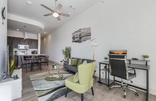 Cedars Apartment | Snazzy loft style 2BR I Gym I Parking I Workspace