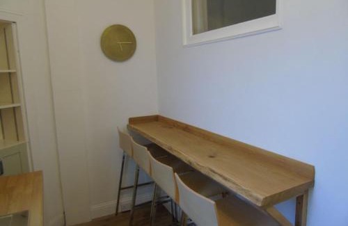 Helensburgh Apartment | Snug - Tearlag Apartment
