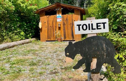 Ucluelet Hotel | So Damn Lucky Glamping