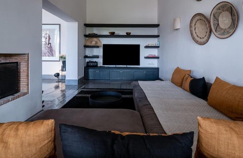 Menara Villa | SO Le Palais… make the planet chic again!