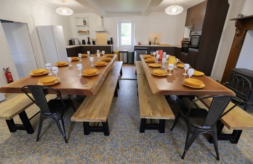 Lenax Villa | So Villa Chez Pommet (03) - Heated swimming pool - Basketball - Sauna 2h Lyon - 30p.