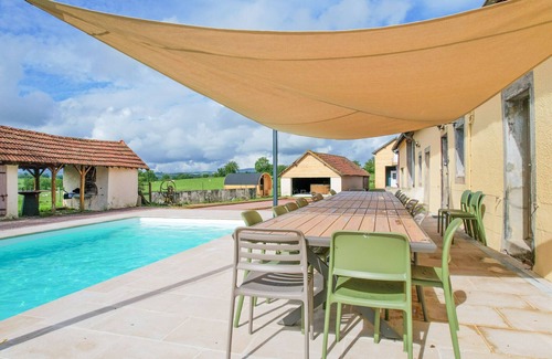 Lenax Villa | So Villa Chez Pommet (03) - Heated swimming pool - Basketball - Sauna 2h Lyon - 30p.