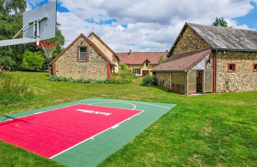 Saint-Bomer Villa | So Villa Terres Douces (28) - Heated pool - Basketball - 1h30 Paris - 30p.