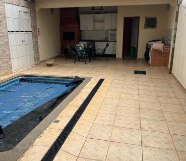 Bandeirantes House | Sobrado com piscina