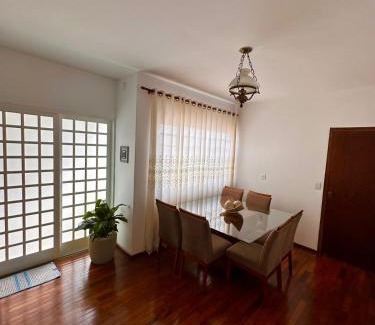 Botucatu House | Sobrado com todas as comodidades e ótima localização