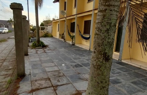 Capao da Canoa House | Sobrado Geminado, Segurança e Aconchego