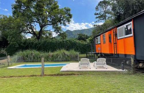 Villa San Lorenzo House | SOBRE RIELES VAGON