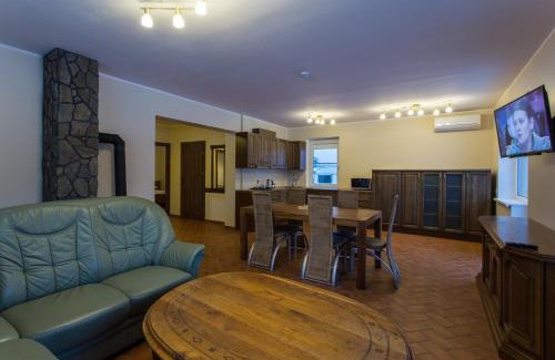 Jaskonys House | Sodyba Ignė