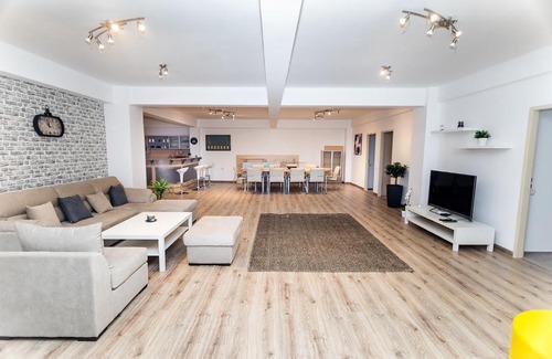 Iskar Apartment | Sofia Drujba Apartment